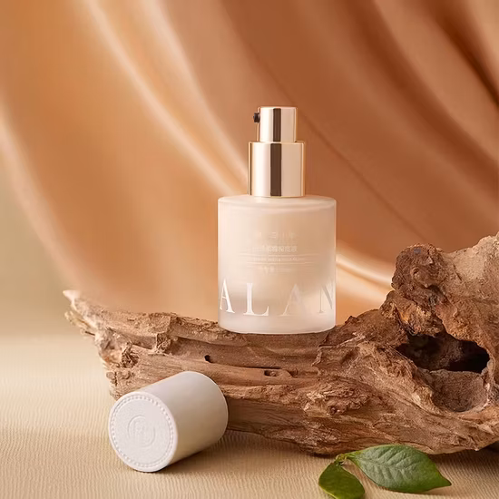 Bottiglie di vetro per fondotinta in stick per la cura della pelle rotonde Confezione per pompa per lozione per trucco Vendita calda 30 ml